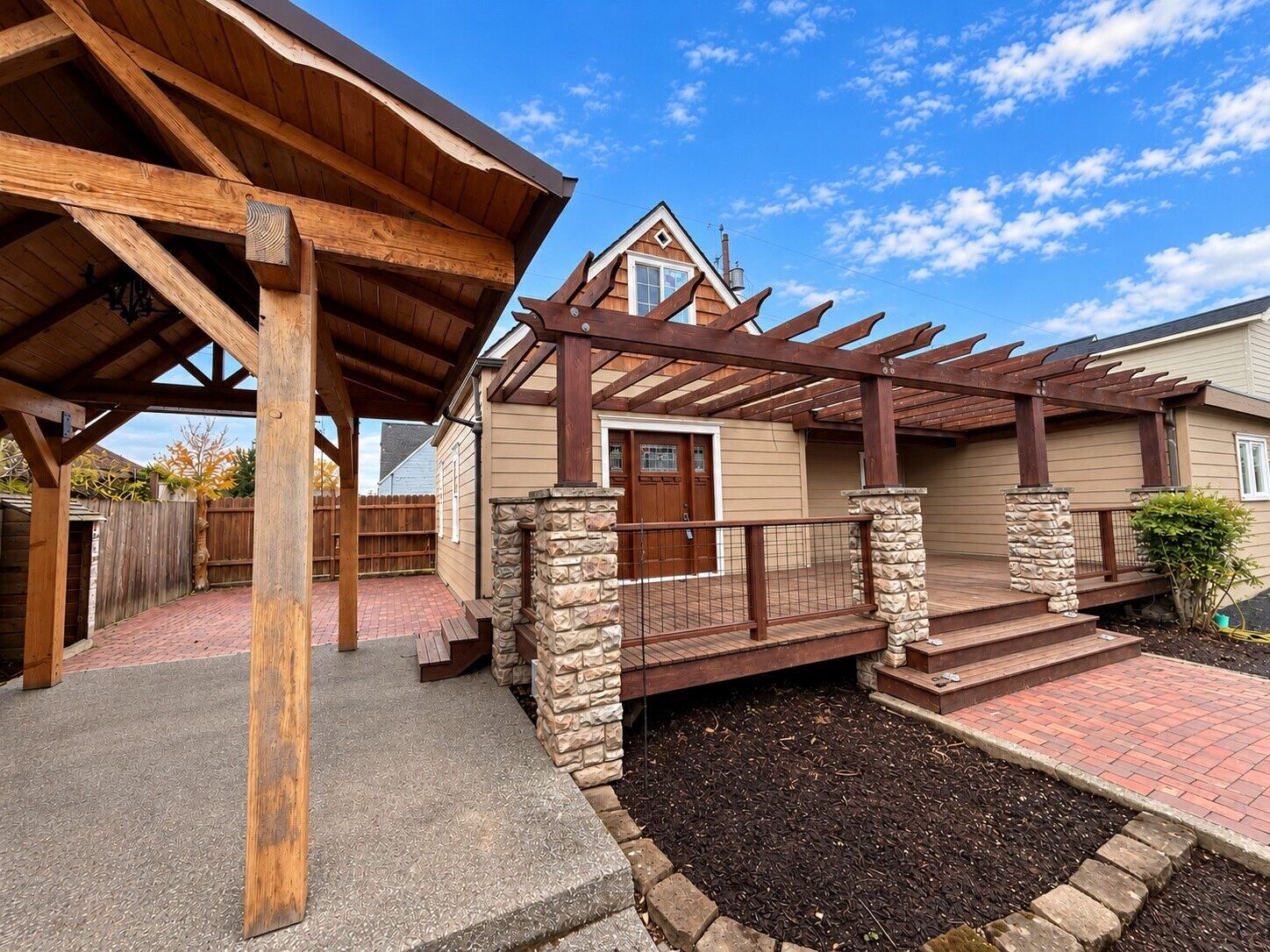 Property Photo: 2515 Kulshan Street WA 98225