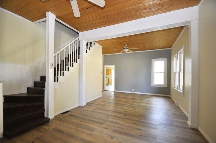 Property Photo:  116 W 11th Street  IL 61364 