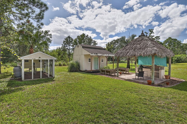 Property Photo:  17496 72nd Road N  FL 33470 