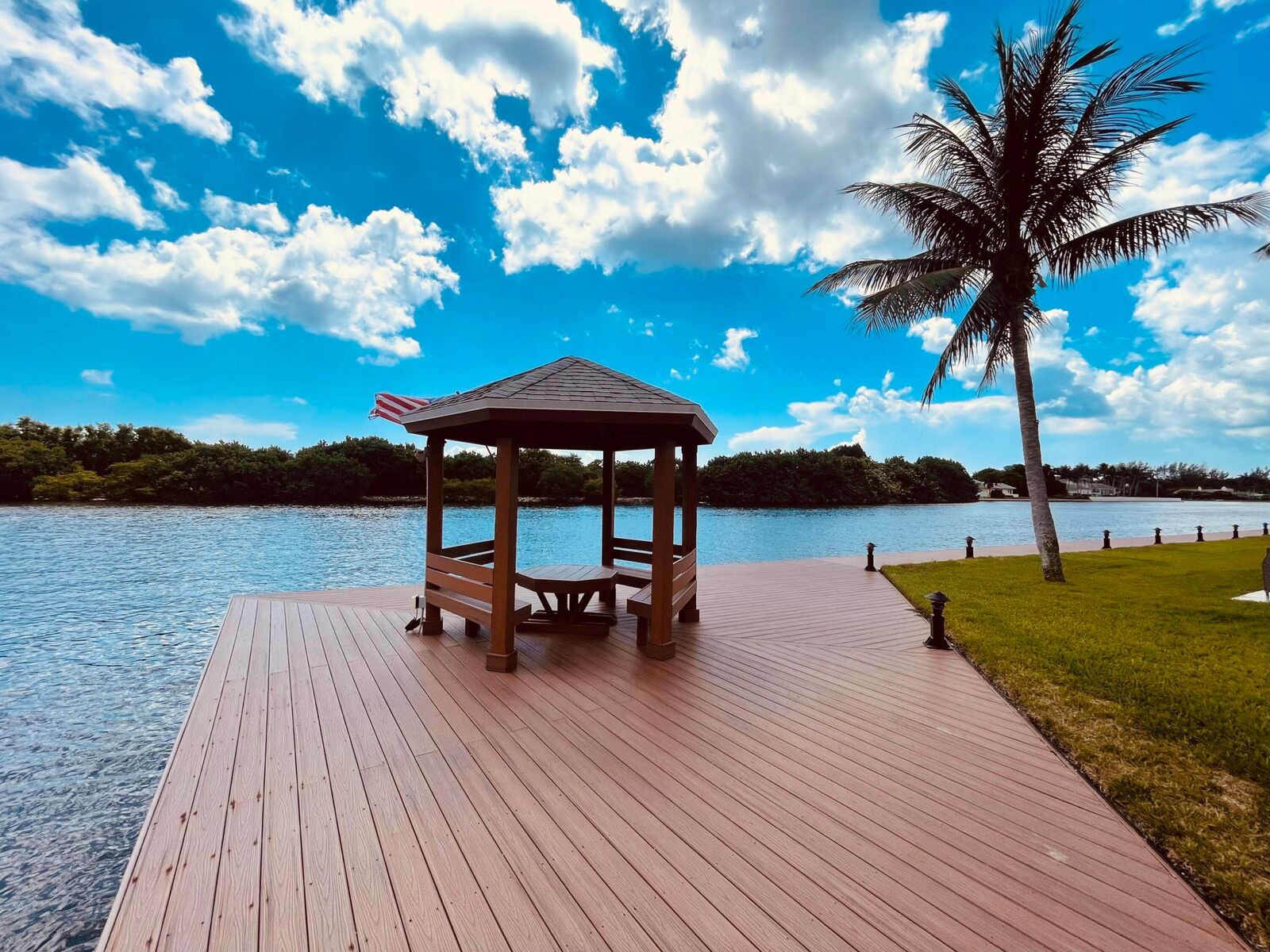 Property Photo: 939 Kokomo Key Lane FL 33483