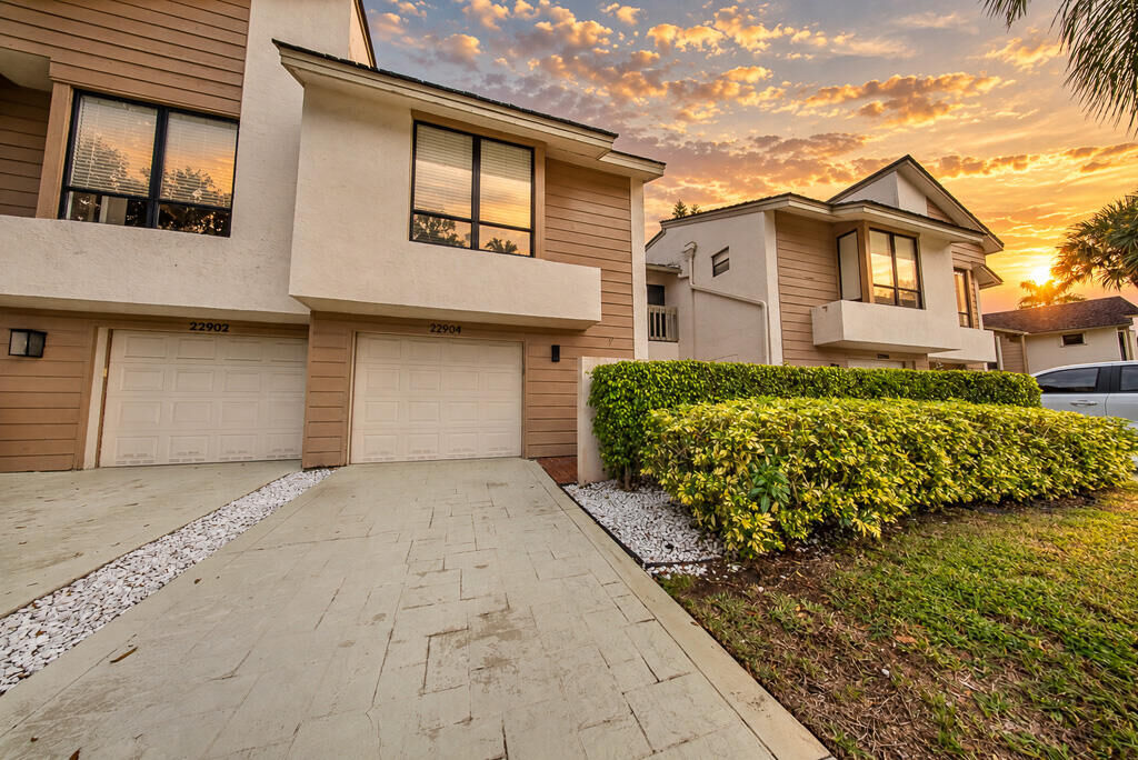 Property Photo: 22904 Ironwedge Drive FL 33433