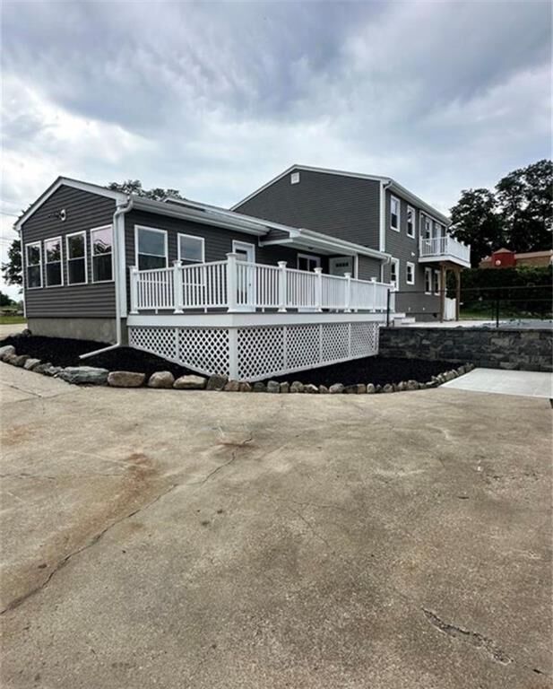 Property Photo: 36 Kinnicutt Avenue RI 02885