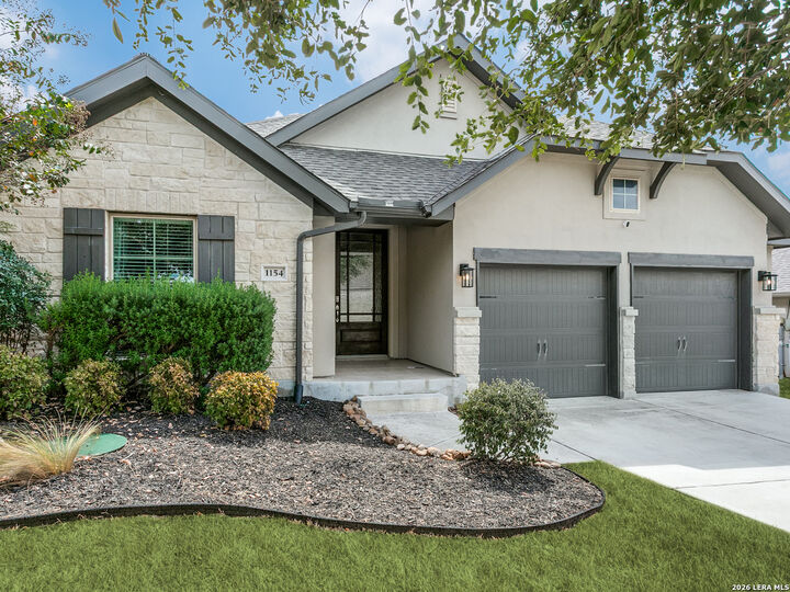 Property Photo: 1154 Thicket Ln TX 78132