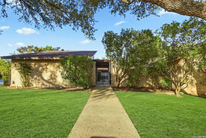 Property Photo:  3764 Hunters Cir  TX 78230 