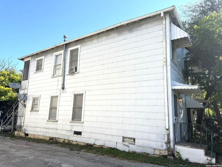 Property Photo:  261 Natalen Ave  TX 78209 