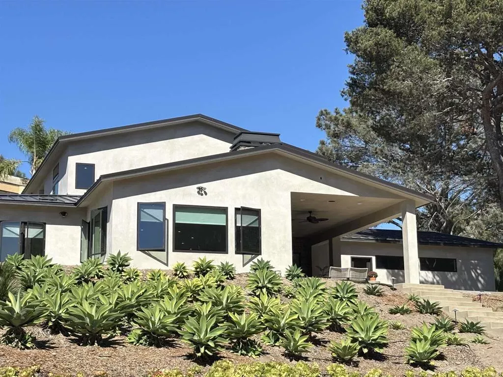 Property Photo:  3780 Arroyo Sorrento  CA 92130 