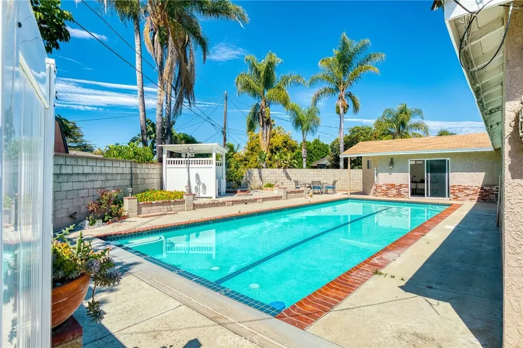 Property Photo:  13281 Mono Place  CA 92683 