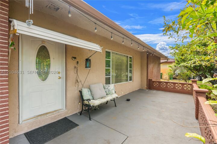 Property Photo: 7200 NW 92nd Ter FL 33321