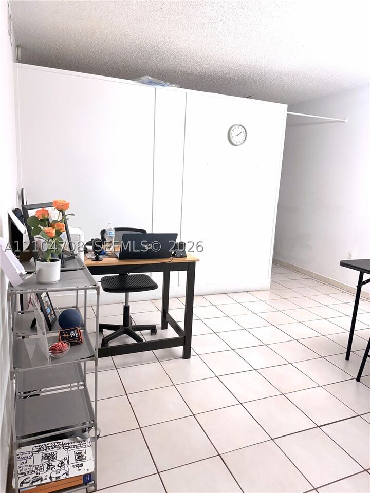 Property Photo: 1151 SW 105th Ave 407 FL 33174