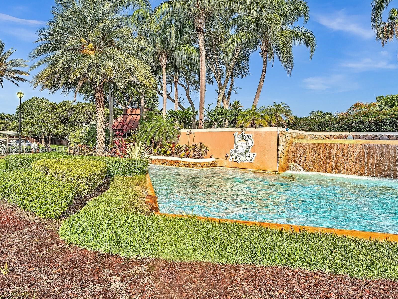 Property Photo:  14945 SW 49th Ln 6E  FL 33185 