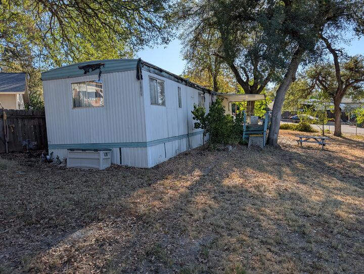 Property Photo: 4265 Red Bluff Street CA 96019