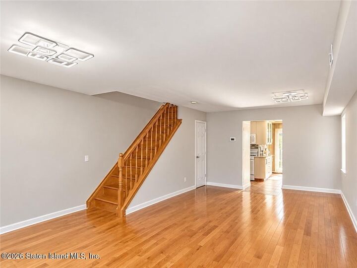 Property Photo: 454 Raritan Avenue NY 10305