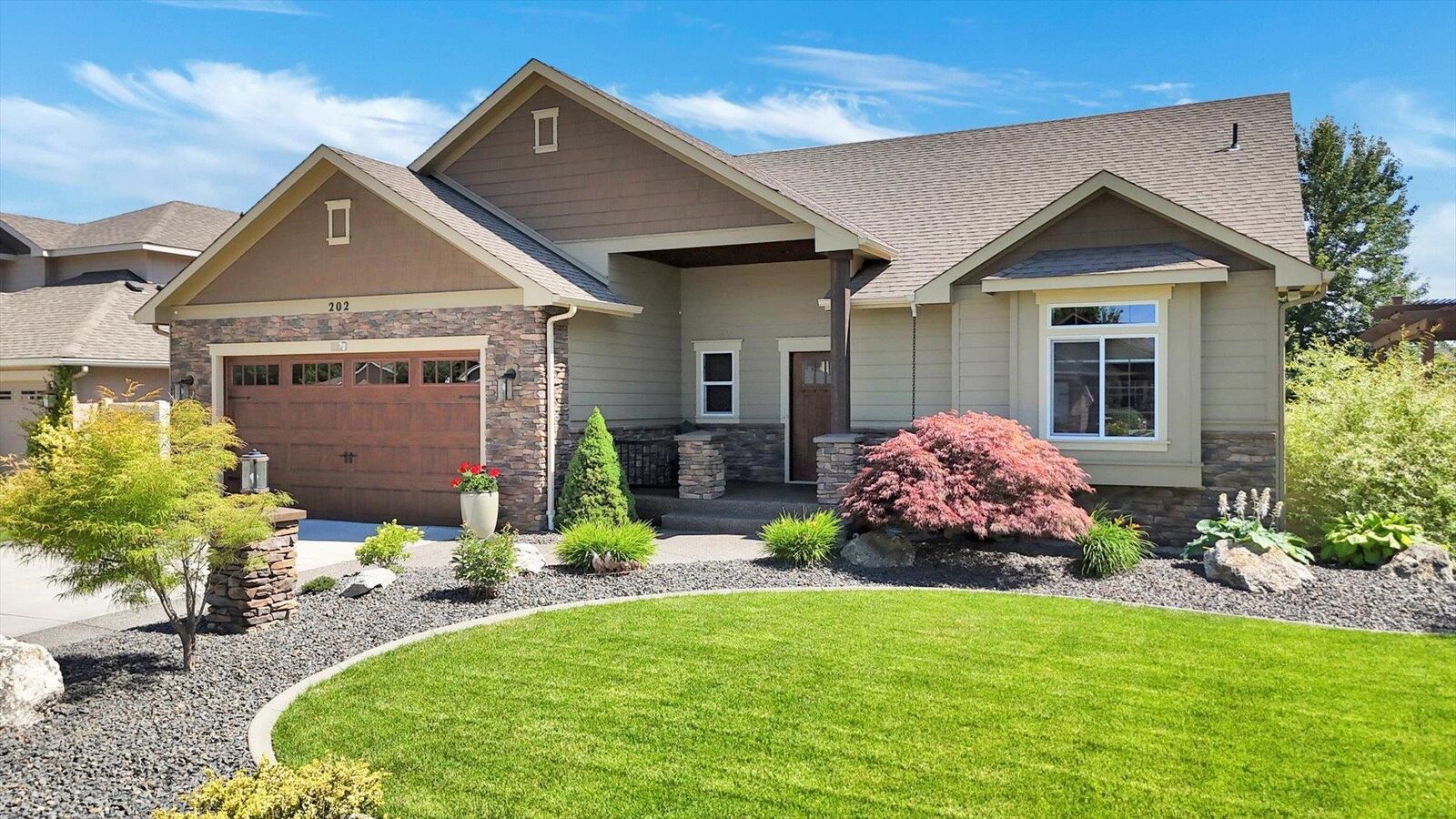 Property Photo: 202 E Alexa Ct WA 99208