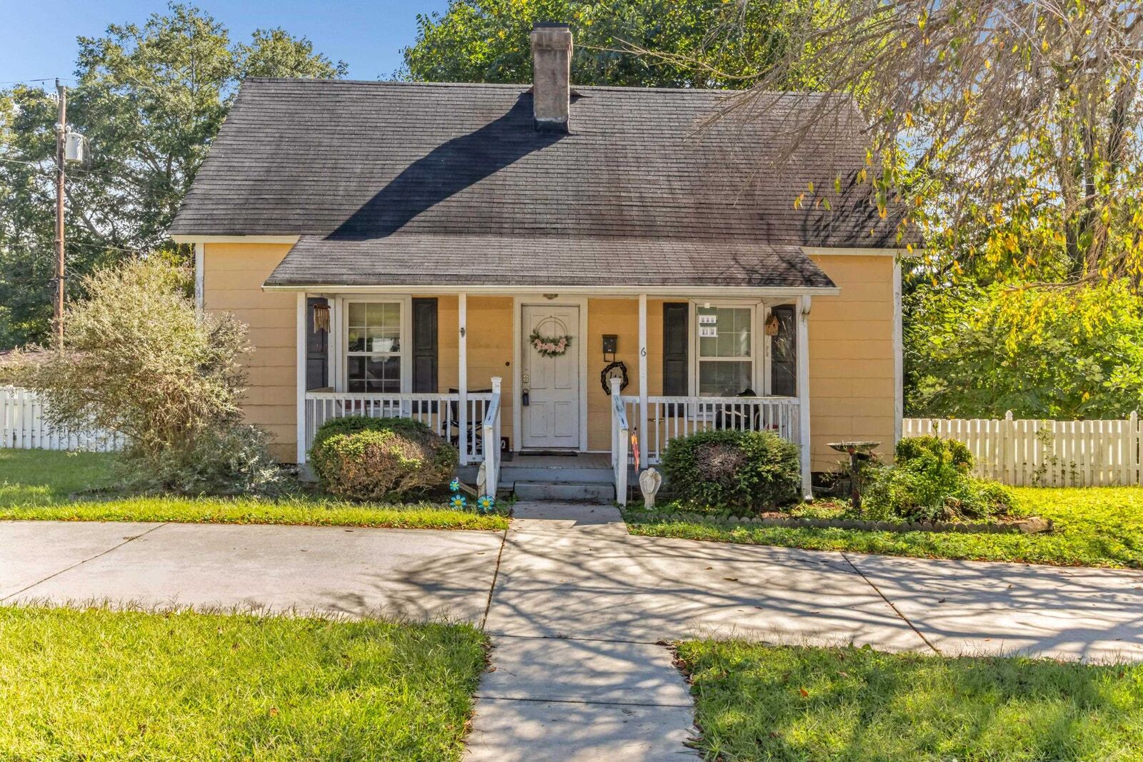 Property Photo: 6 D Street SC 29349