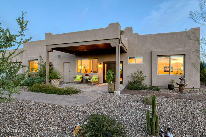 Property Photo:  2068 E Old Stone House Trail  AZ 85629 