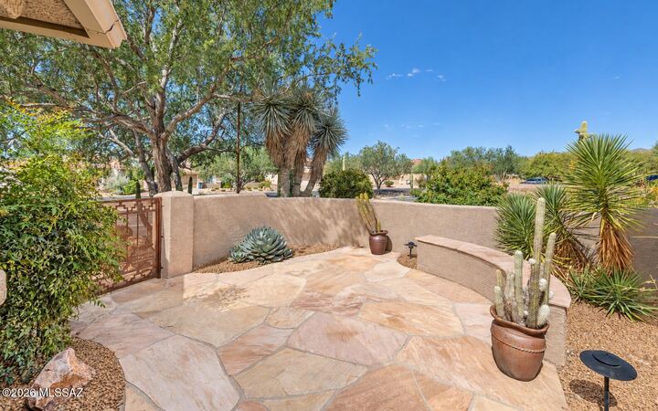 Property Photo: 13577 N Heritage Gateway Avenue AZ 85658