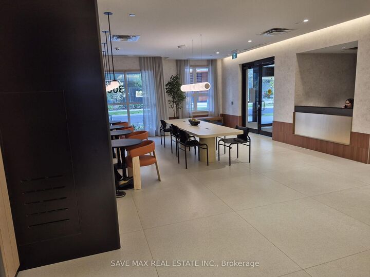 Property Photo: 3008 William Cutmore Boulevard ON L6H 8A4