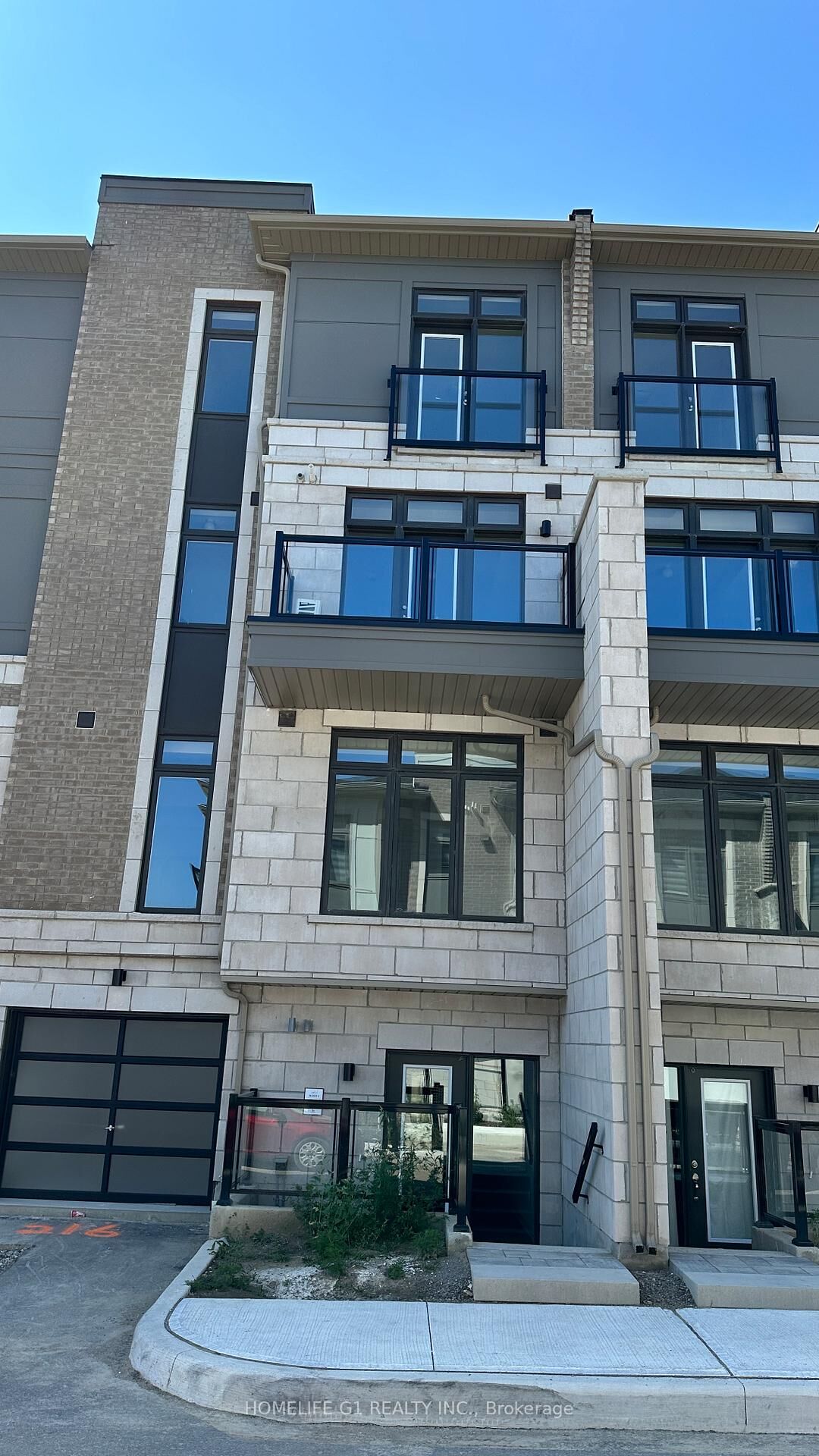 Property Photo: 30 Halliford Place 213 ON L6P 4R1