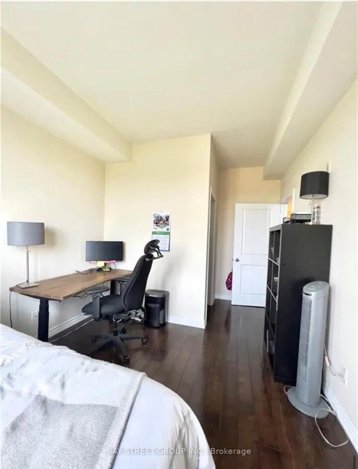 Property Photo:  5327 Upper Middle Road 210  ON L7L 0E9 
