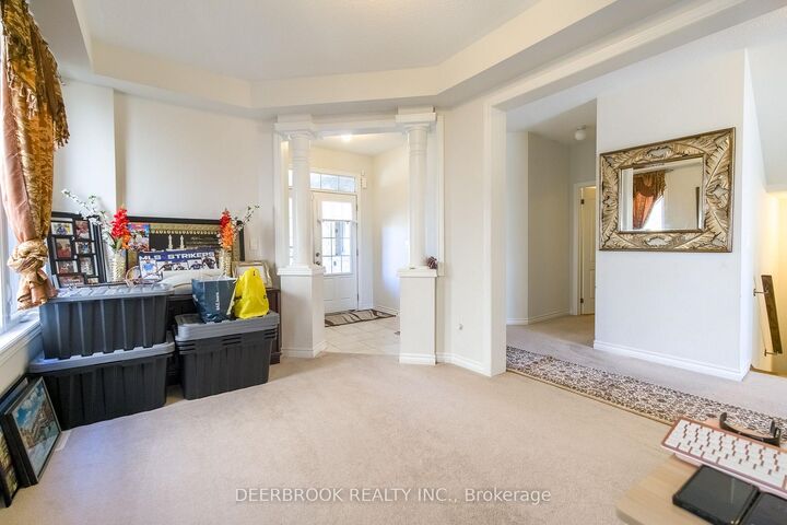 Property Photo:  1945 Douglas Langtree Drive  ON L1K 0Y6 