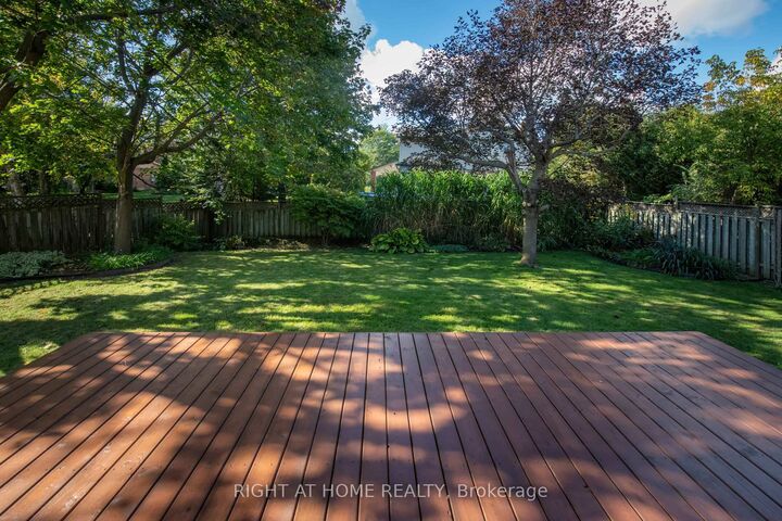 Property Photo: 83 Anstead Crescent ON L1S 3X4