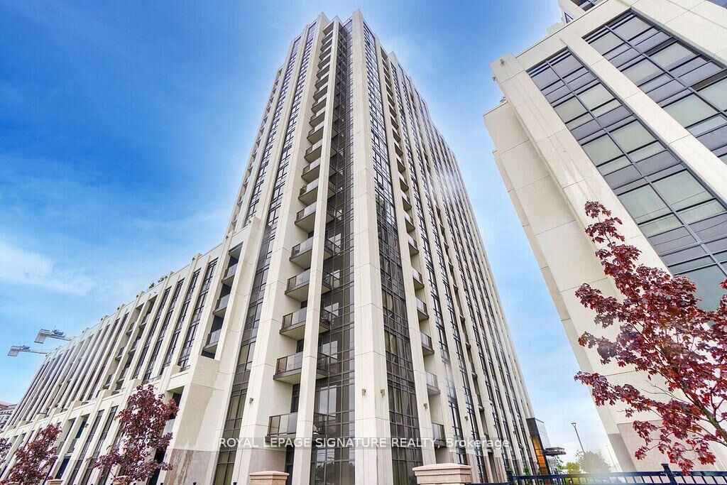 Property Photo: 9085 Jane Street 108 ON L4K 0L8