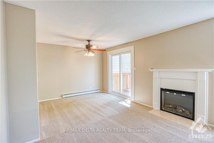 Property Photo:  160 Fenerty Court 6  ON K2L 3A7 