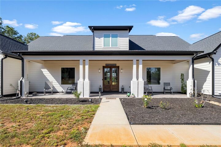Property Photo:  303 Bagwell Drive  SC 29654 