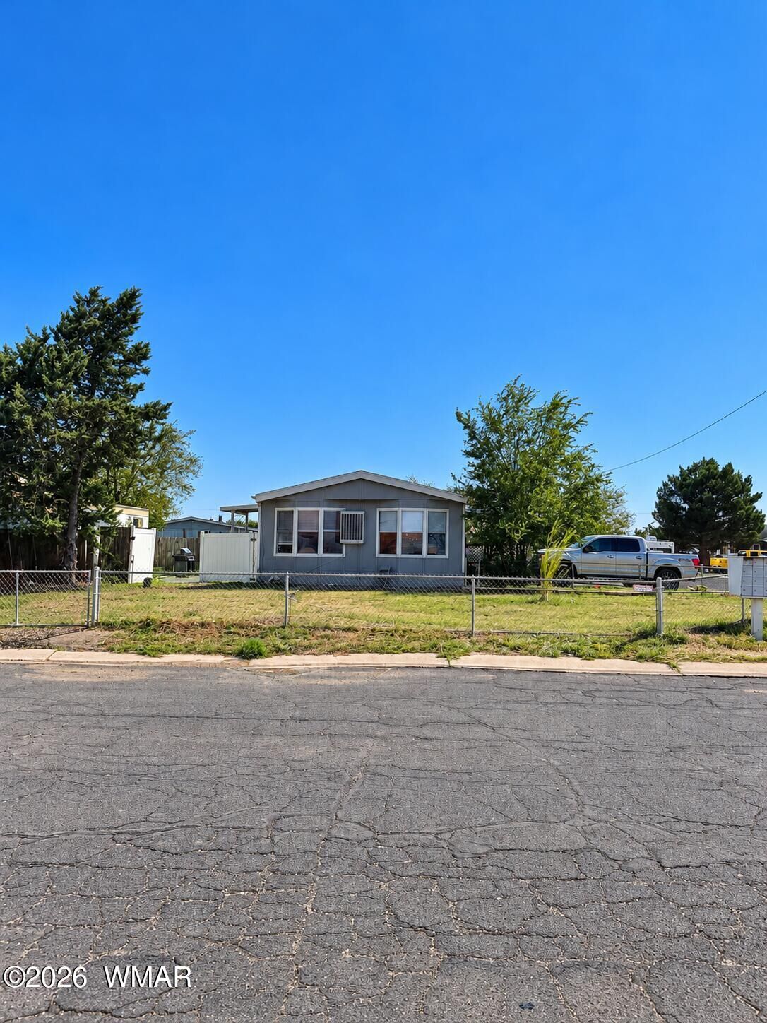 Property Photo: 327 Edwardo Avenue AZ 86025