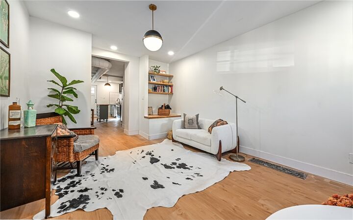 Property Photo:  847 Suismon St  PA 15212 