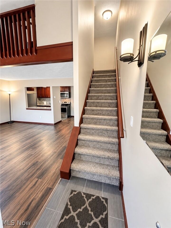 Property Photo:  1555 Cedarwood Drive  OH 44145 