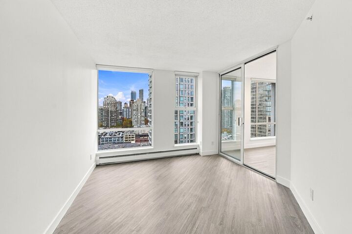 Property Photo:  1009 Expo Boulevard 2301  BC V6Z 2V9 