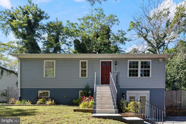 Property Photo: 426 Seagull Lane MD 20657