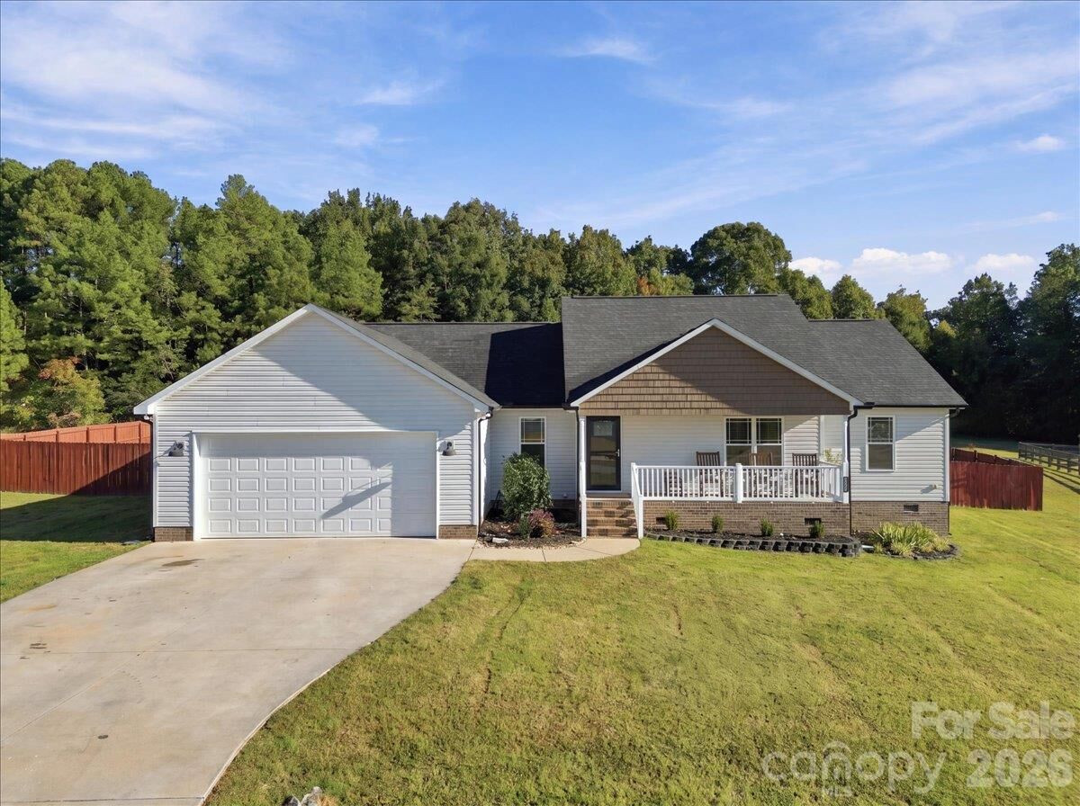 Property Photo:  3038 Brody Lane  NC 28650 