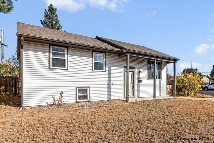 Property Photo:  283 Reed Ave  WY 82007 