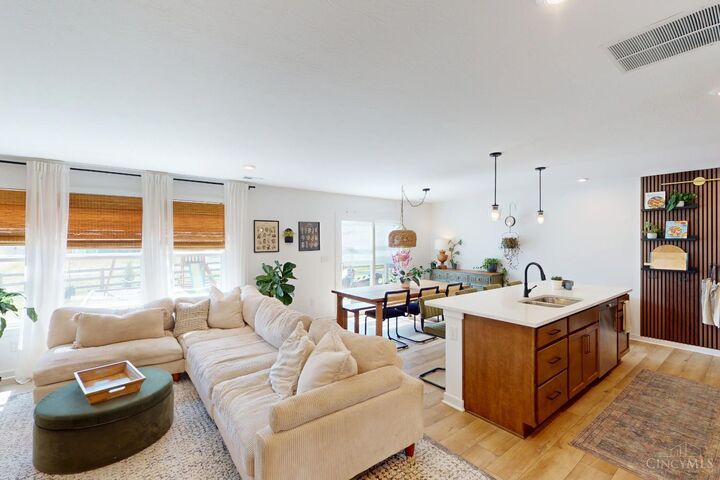 Property Photo:  3381 Sunbeam Place  OH 45103 