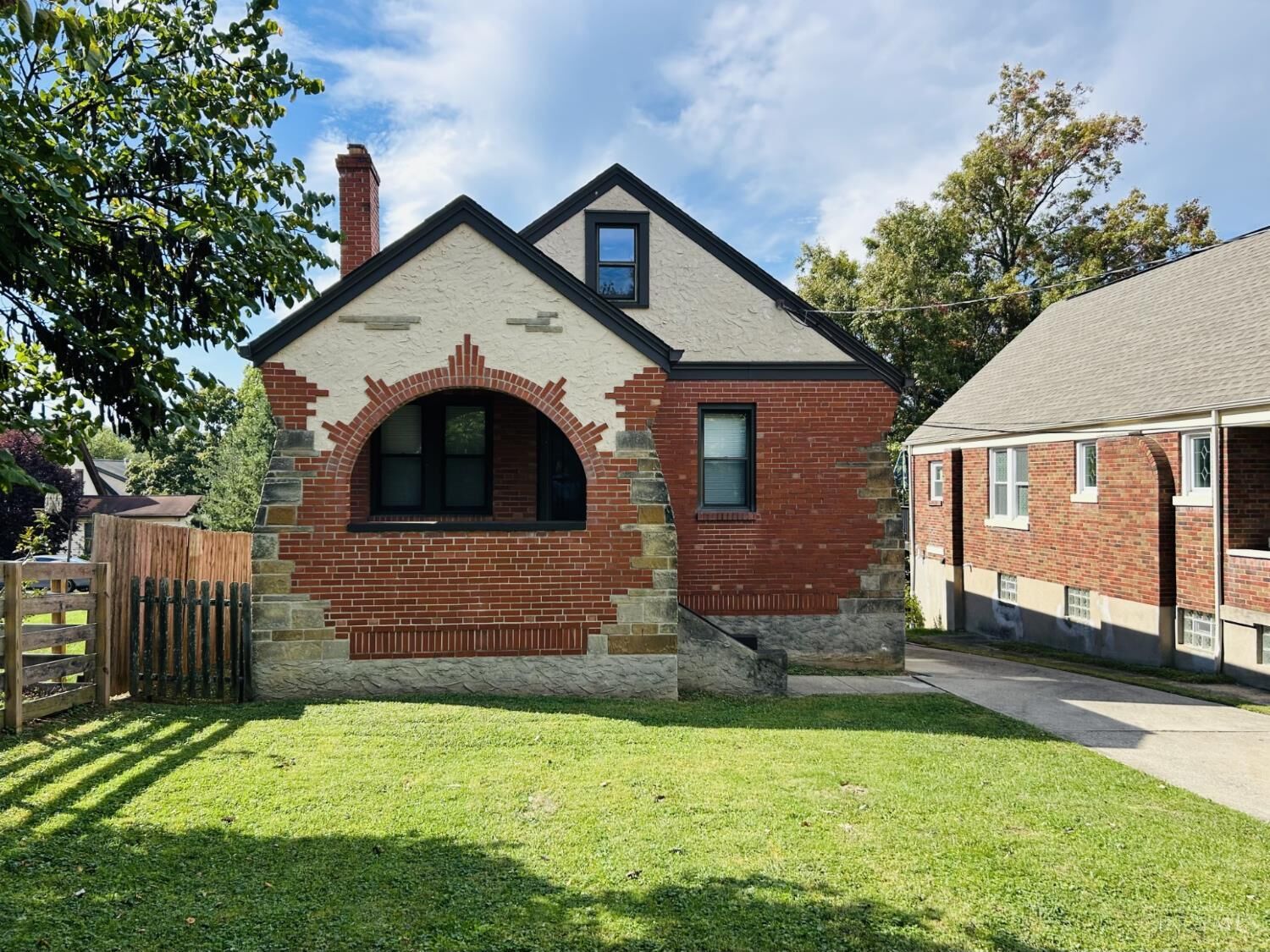 Property Photo: 1001 Fisk Avenue OH 45205