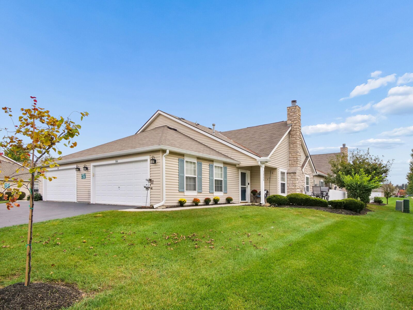 Property Photo: 7866 Chapel Stone Road OH 43004