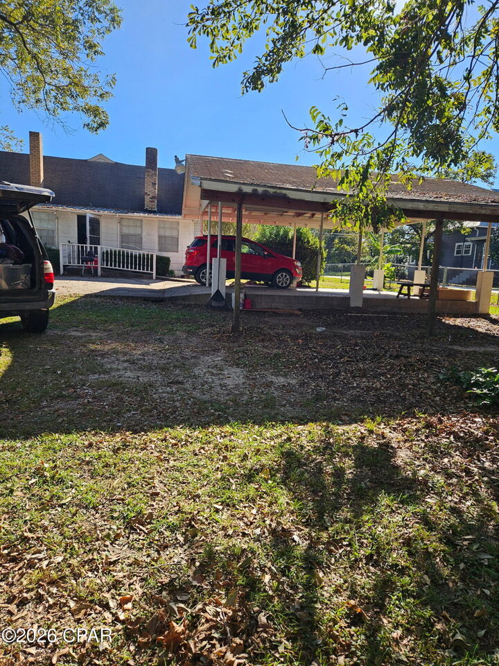Property Photo:  509 S Depot Street  FL 32425 