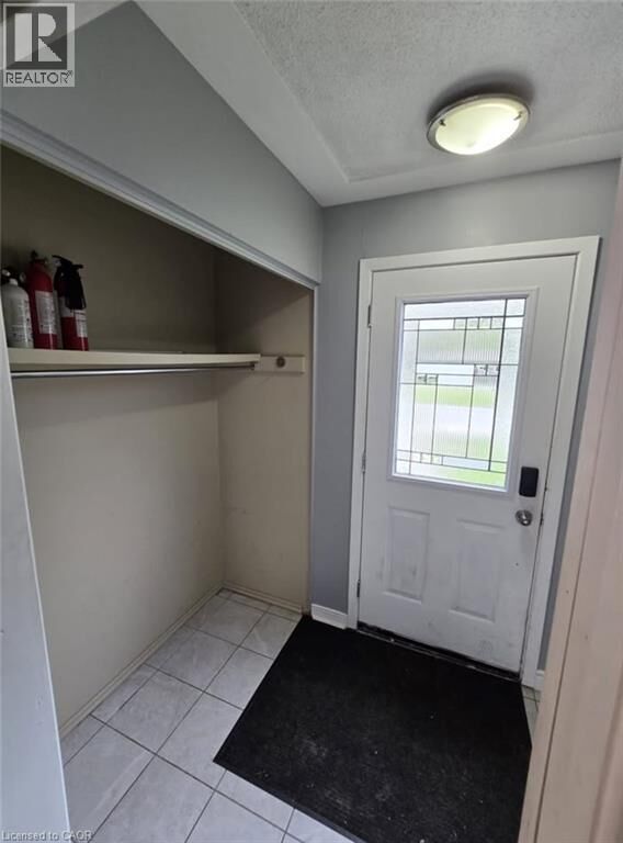 Property Photo:  409 Castlegrove Place  ON N6G 1L1 