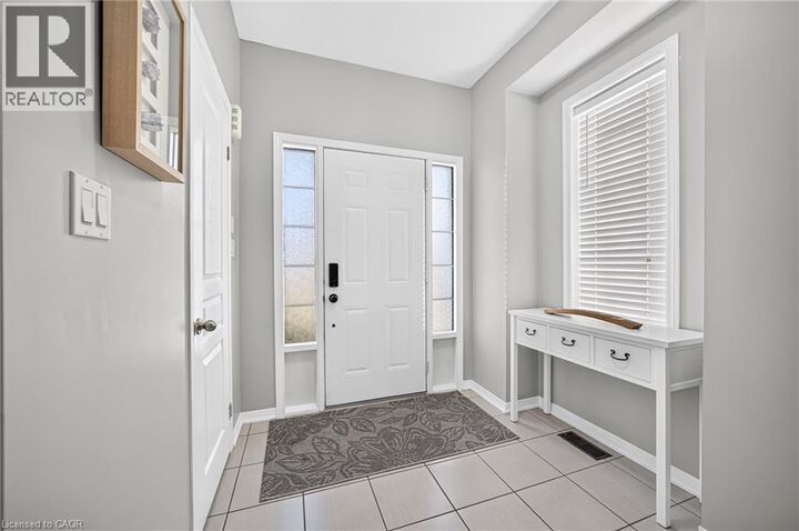 Property Photo:  170 Palacebeach Trail 21  ON L8E 0H2 