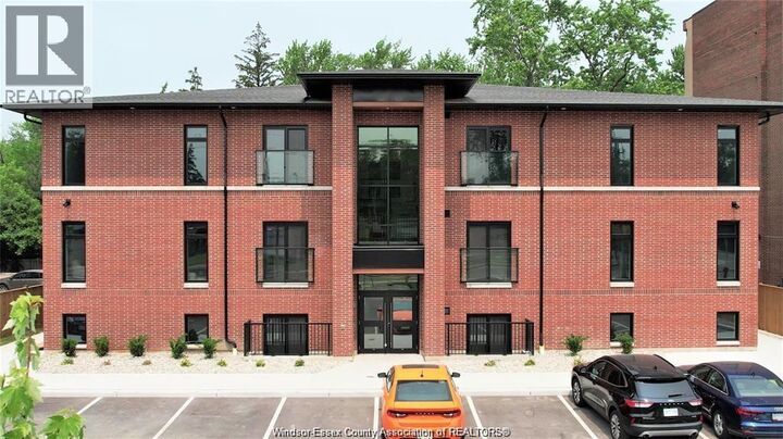 Property Photo:  6550 Wyandotte Street 103  ON N8S 1P2 