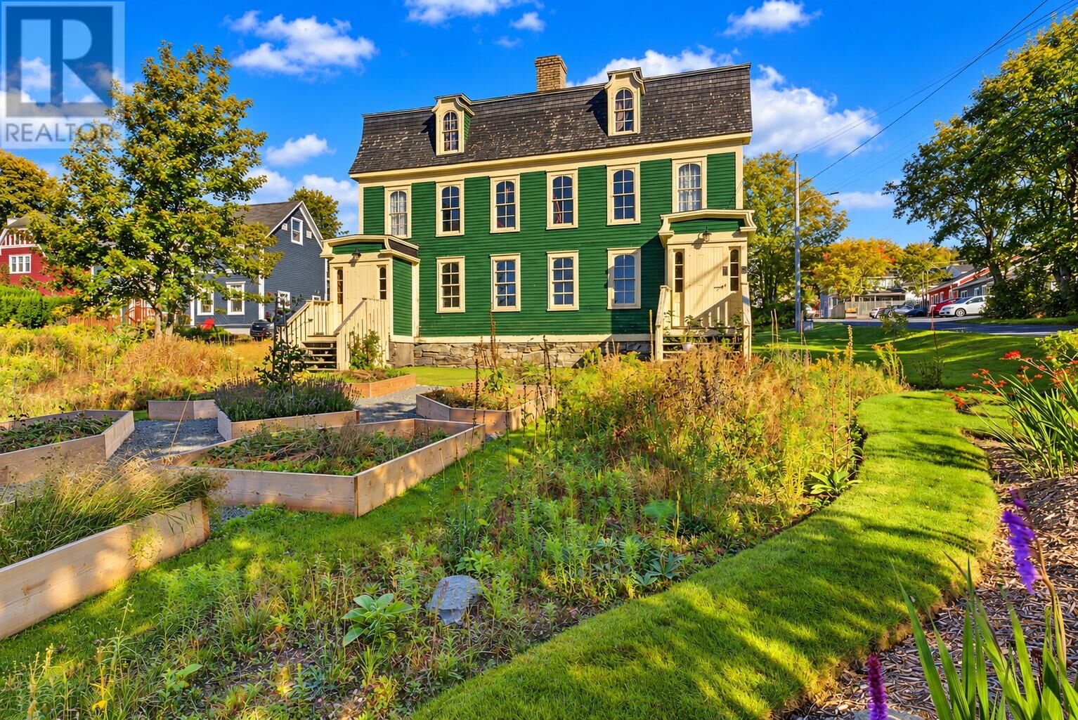 Property Photo:  8 Patrick Street  NL A1Y 1C2 