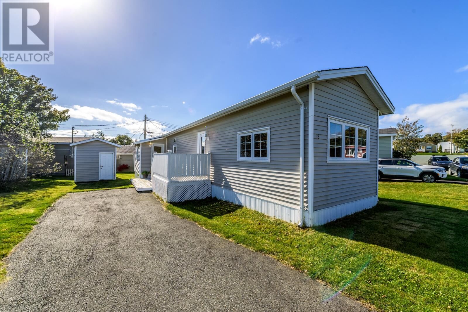 Property Photo:  18 Meadowbrook Park Road  NL A1S 1G1 