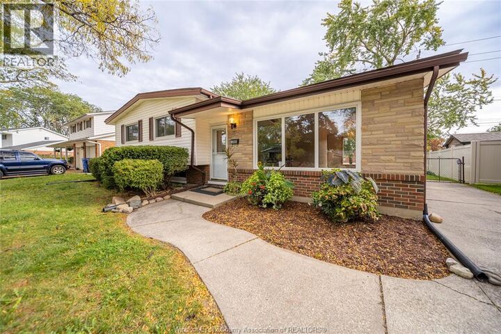 Property Photo:  4369 Ashfield Crescent  ON N9G 2G8 