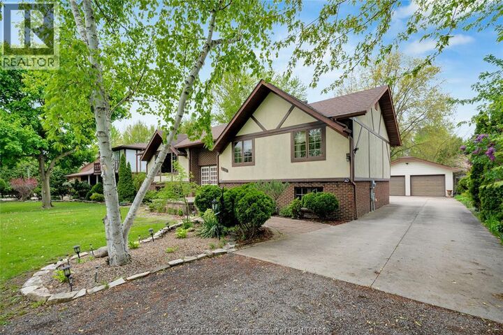 Property Photo:  1156 Concession Rd 2 North  ON N9V 3R3 
