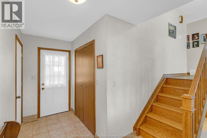 Property Photo: 8 Bruce Avenue ON N8H 4C3
