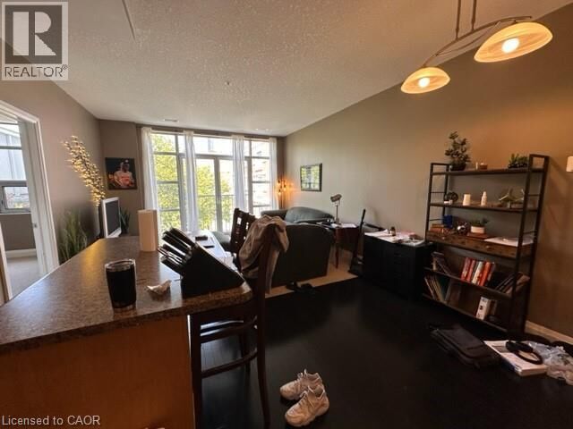 Property Photo:  165 Duke Street East 208  ON N2H 6T8 
