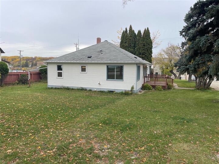 Property Photo: 121 7th Street MB R0M 0C0