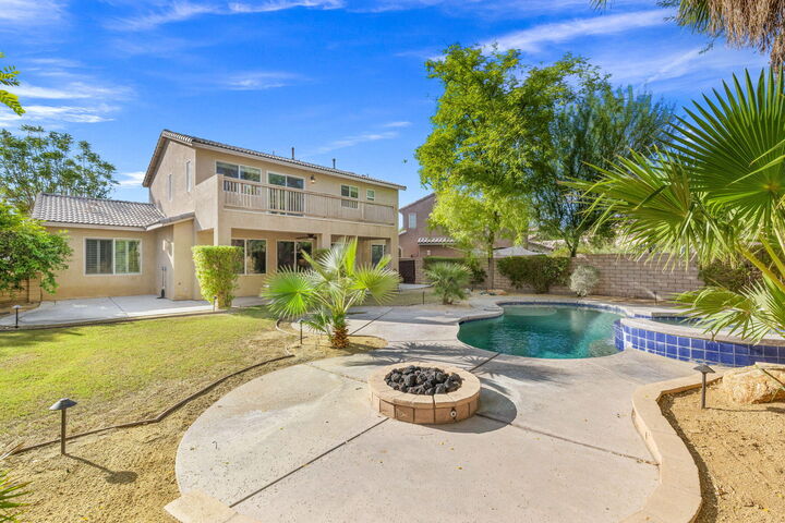 Property Photo: 84560 Bellissimo Circle CA 92203